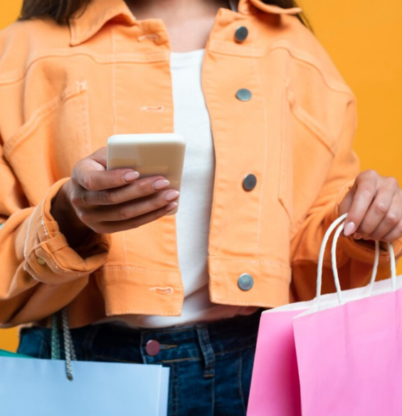 Compras / <span>y Entretenimiento</span>